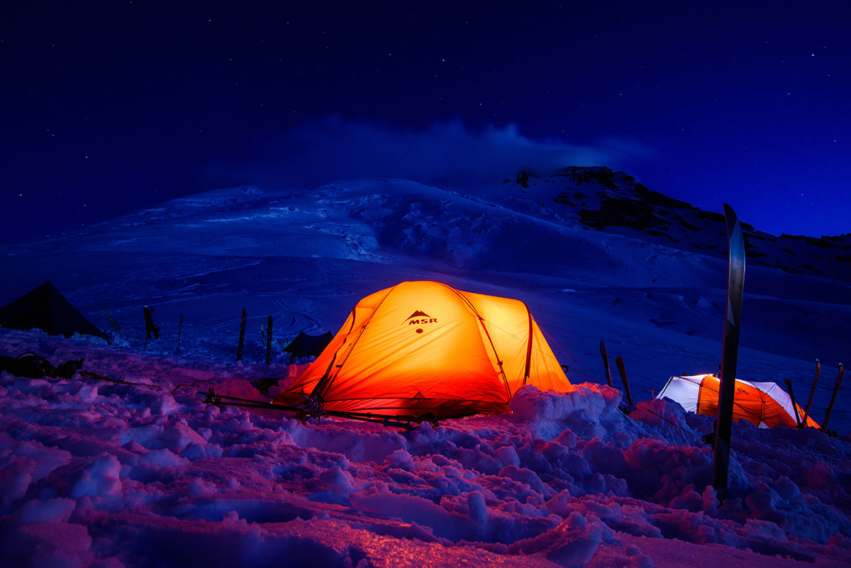 Mountaineering tent (MSR Remote 2 in snow)
